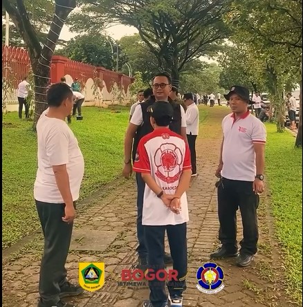 Dinas Pemadam Kebakaran dan Penyelamatan Kabupaten Bogor turut berpartisipasi dalam kegiatan Penanaman Pohon Bersama Bupati dan Forkopimda di kawasan Stadion Pakansari